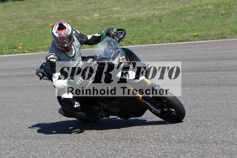 /Archiv-2022/07 16.04.2022 Speer Racing ADR/Instruktorengruppe/3-1